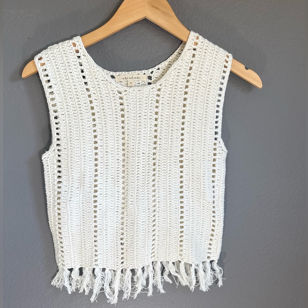 Et Clet White Crochet Sleeveless Tank Top